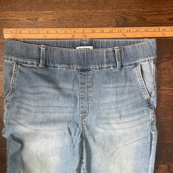 Juicy Couture Malibu Raw hem Flared Jeans-Size 32 - Picture 10 of 12